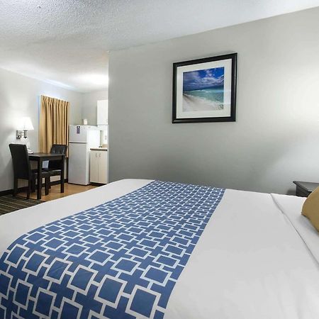Suburban Extended Stay Hotel Naval Base Area Warrington Luaran gambar