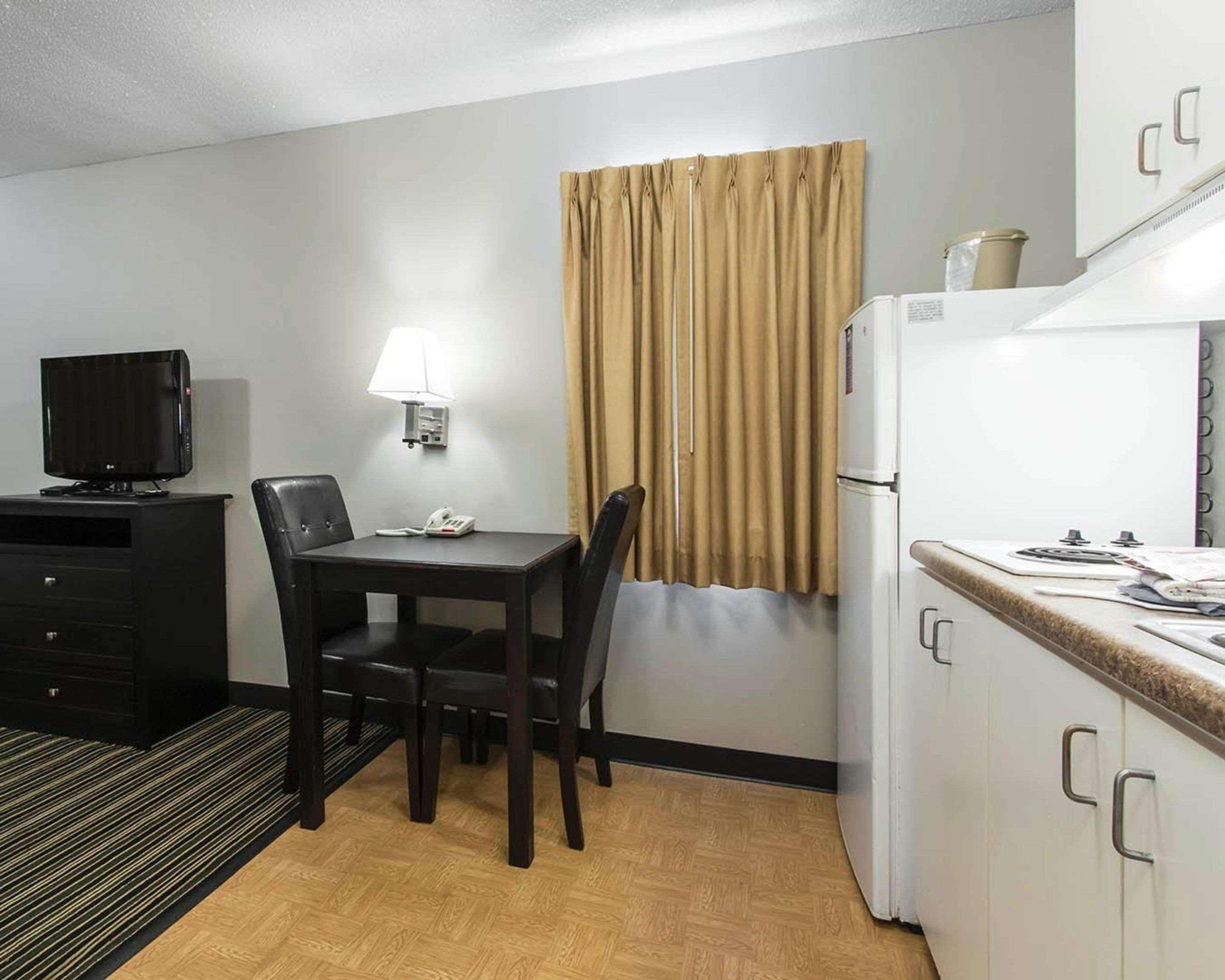 Suburban Extended Stay Hotel Naval Base Area Warrington Luaran gambar