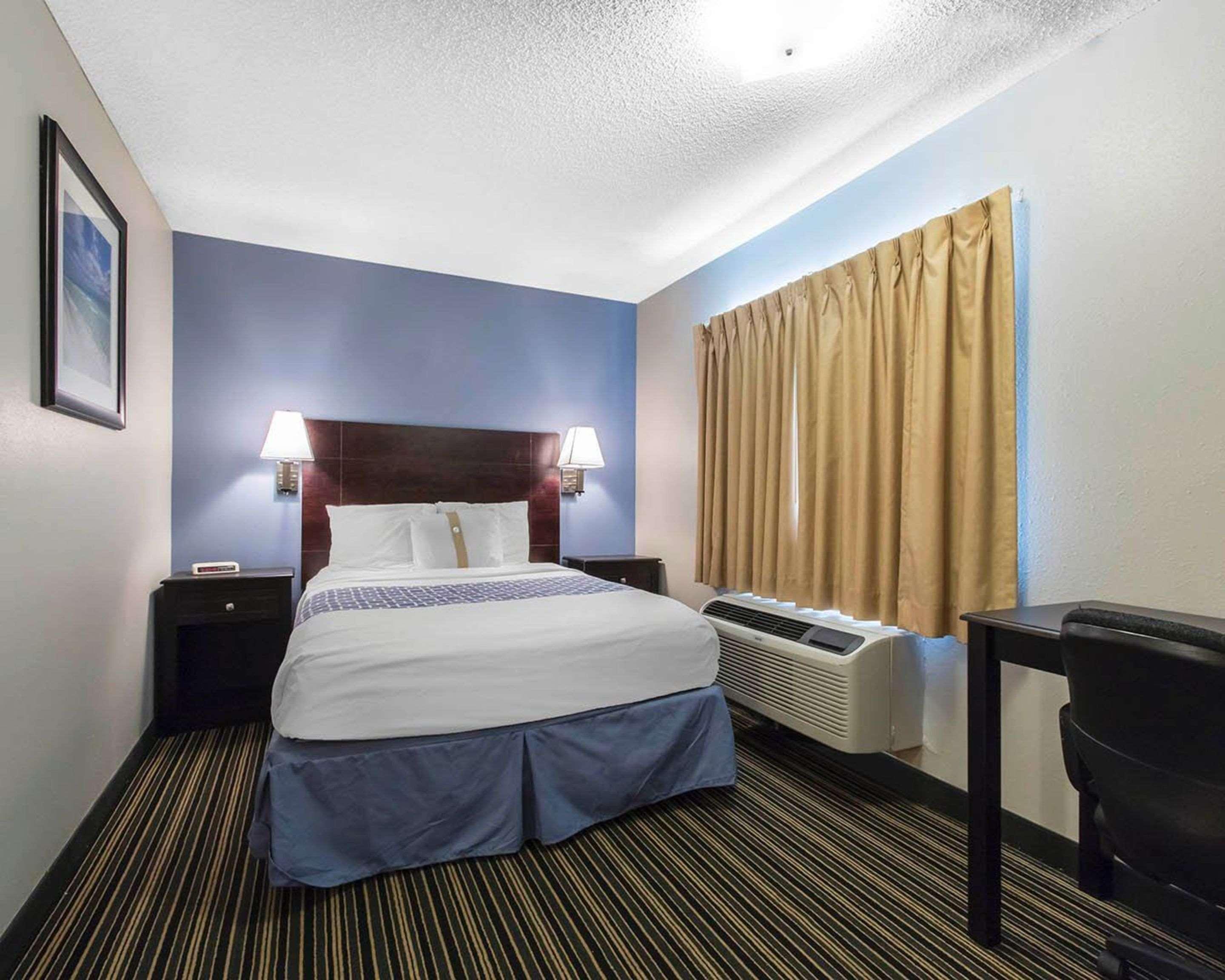 Suburban Extended Stay Hotel Naval Base Area Warrington Luaran gambar