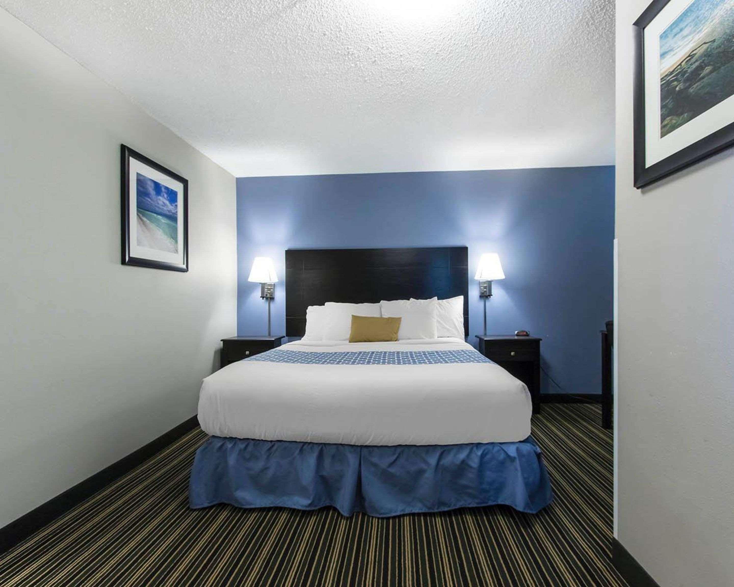 Suburban Extended Stay Hotel Naval Base Area Warrington Luaran gambar