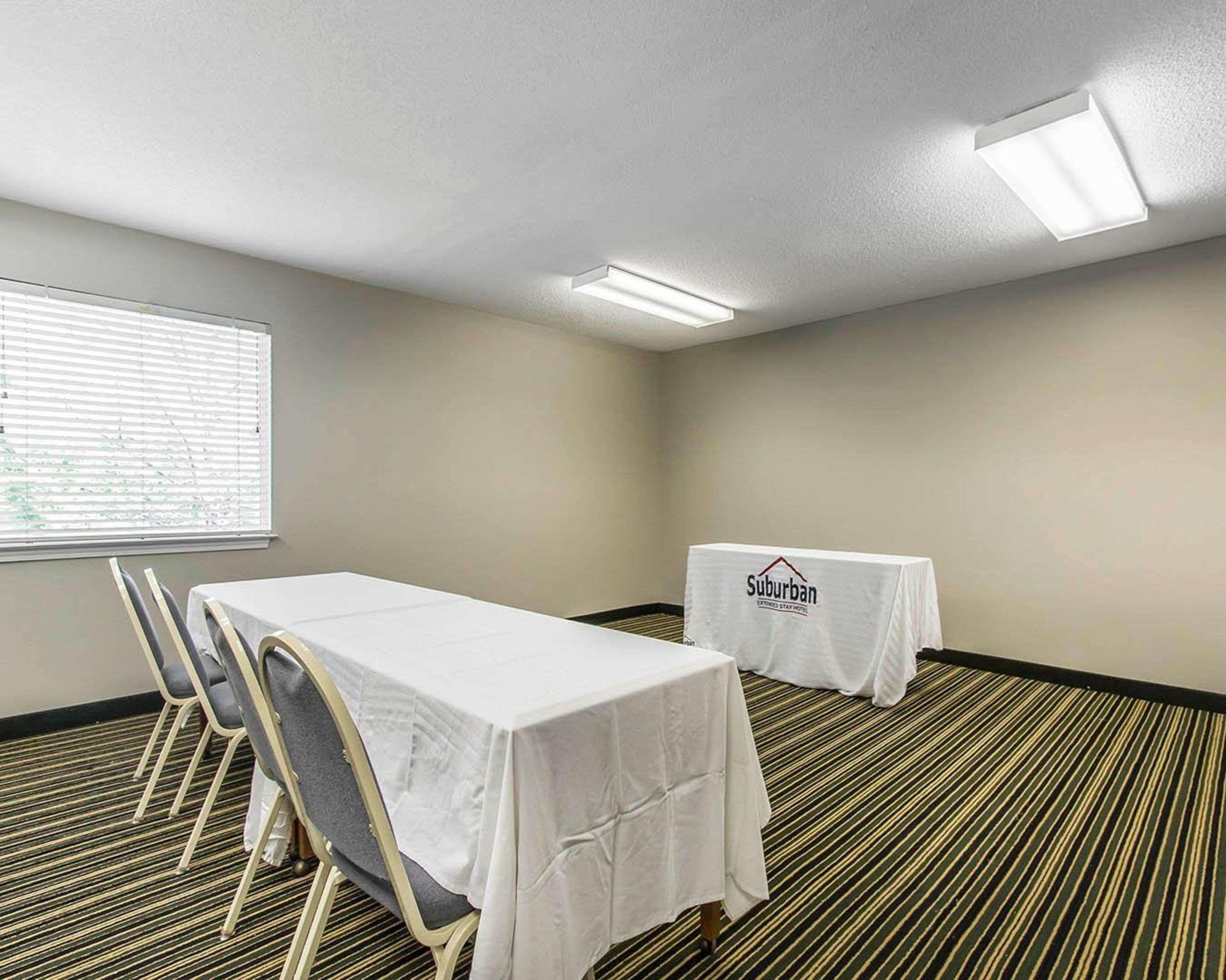 Suburban Extended Stay Hotel Naval Base Area Warrington Luaran gambar