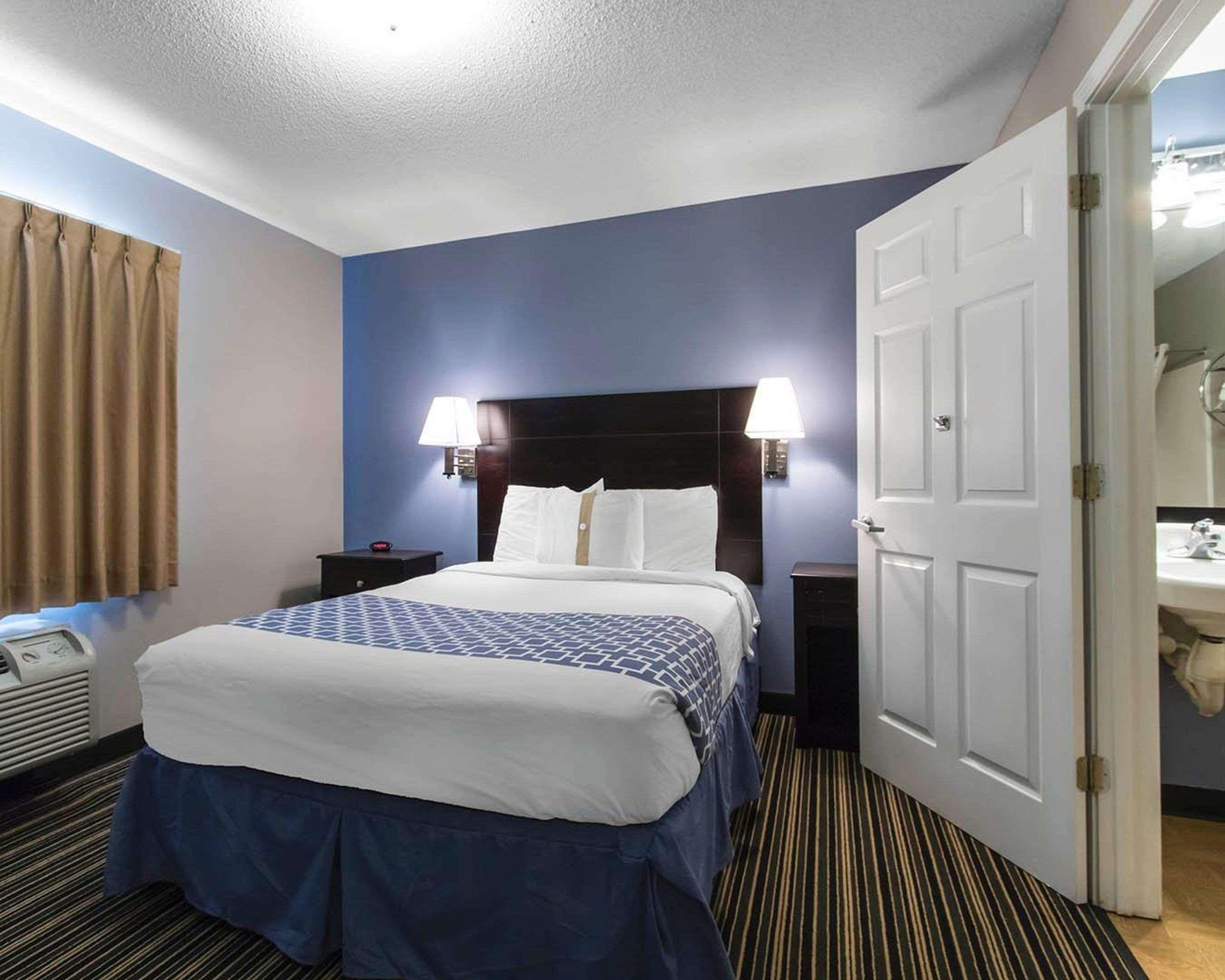 Suburban Extended Stay Hotel Naval Base Area Warrington Luaran gambar
