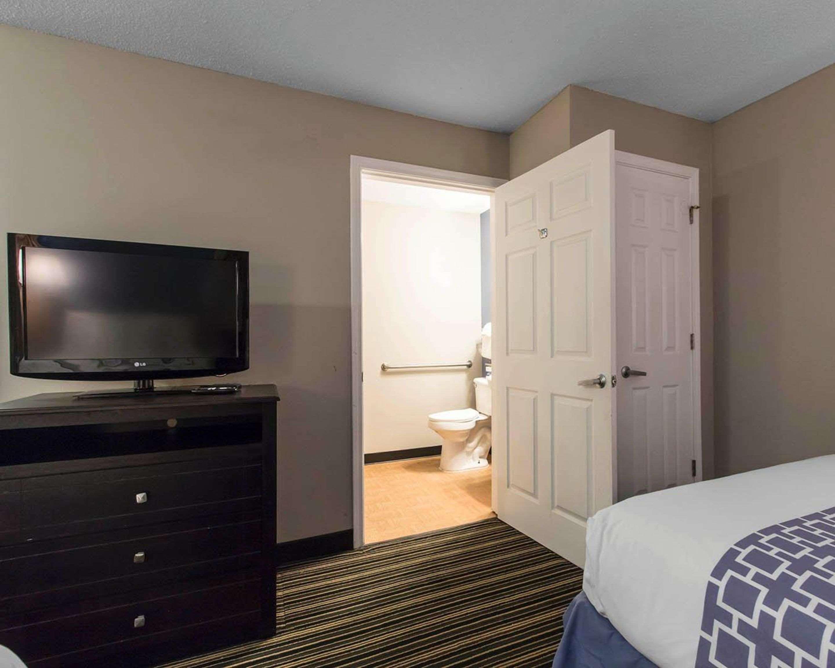 Suburban Extended Stay Hotel Naval Base Area Warrington Luaran gambar