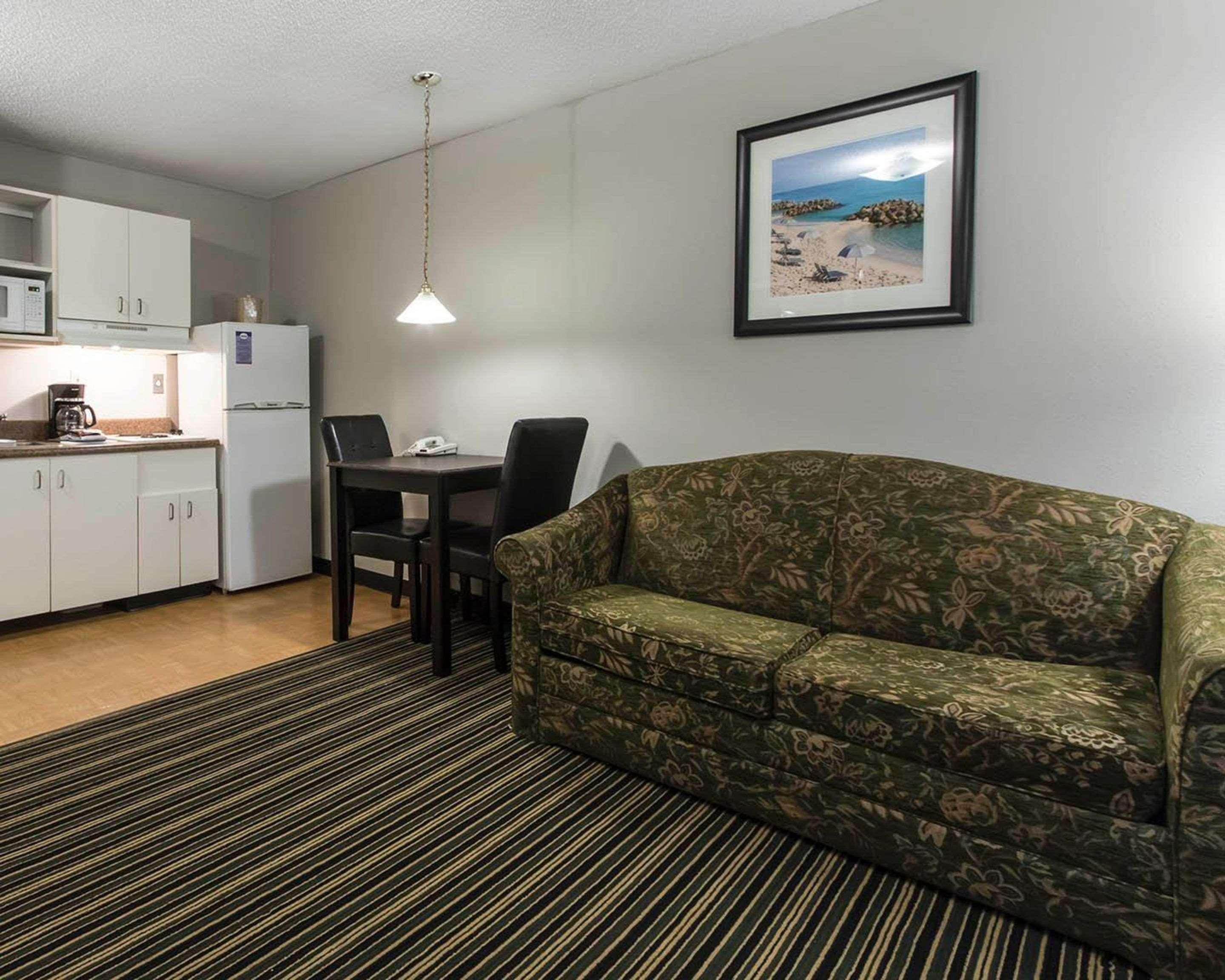 Suburban Extended Stay Hotel Naval Base Area Warrington Luaran gambar