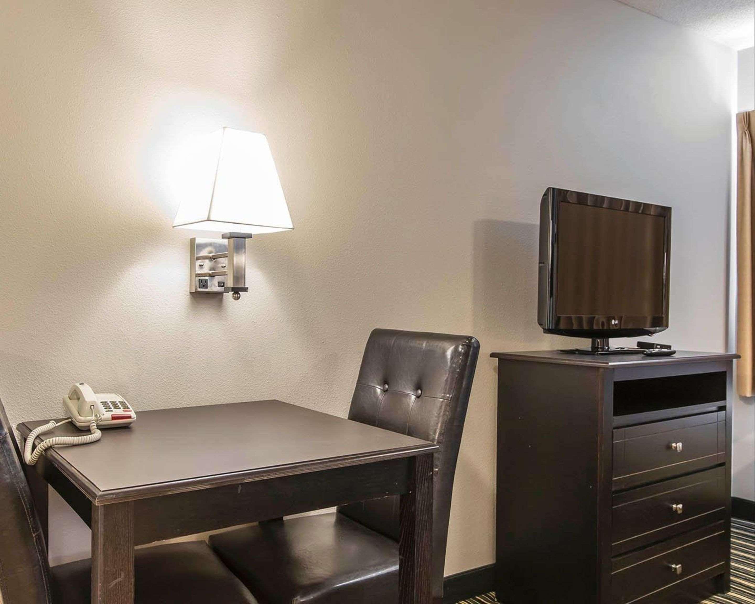 Suburban Extended Stay Hotel Naval Base Area Warrington Luaran gambar